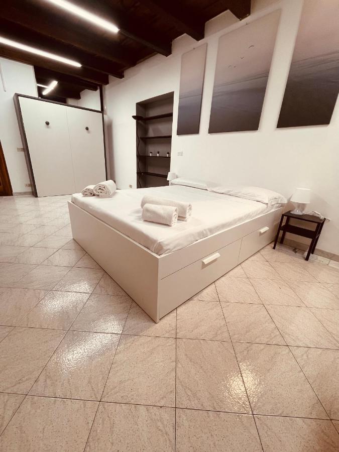 Appartamento Lungadige Vérone Extérieur photo